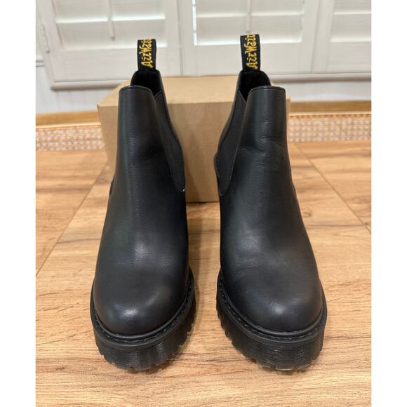 Dr. Martens Docs Hurston Leather Heeled Chelsea Boots Black Sendal Size 8 NWOB - Picture 4 of 12